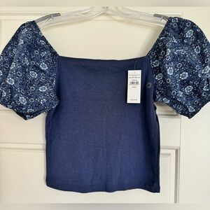 NWT AMERICAN‎ EAGLE Blue Crop T-Shirt Floral Puff Short Sleeve Women's SIZE MED